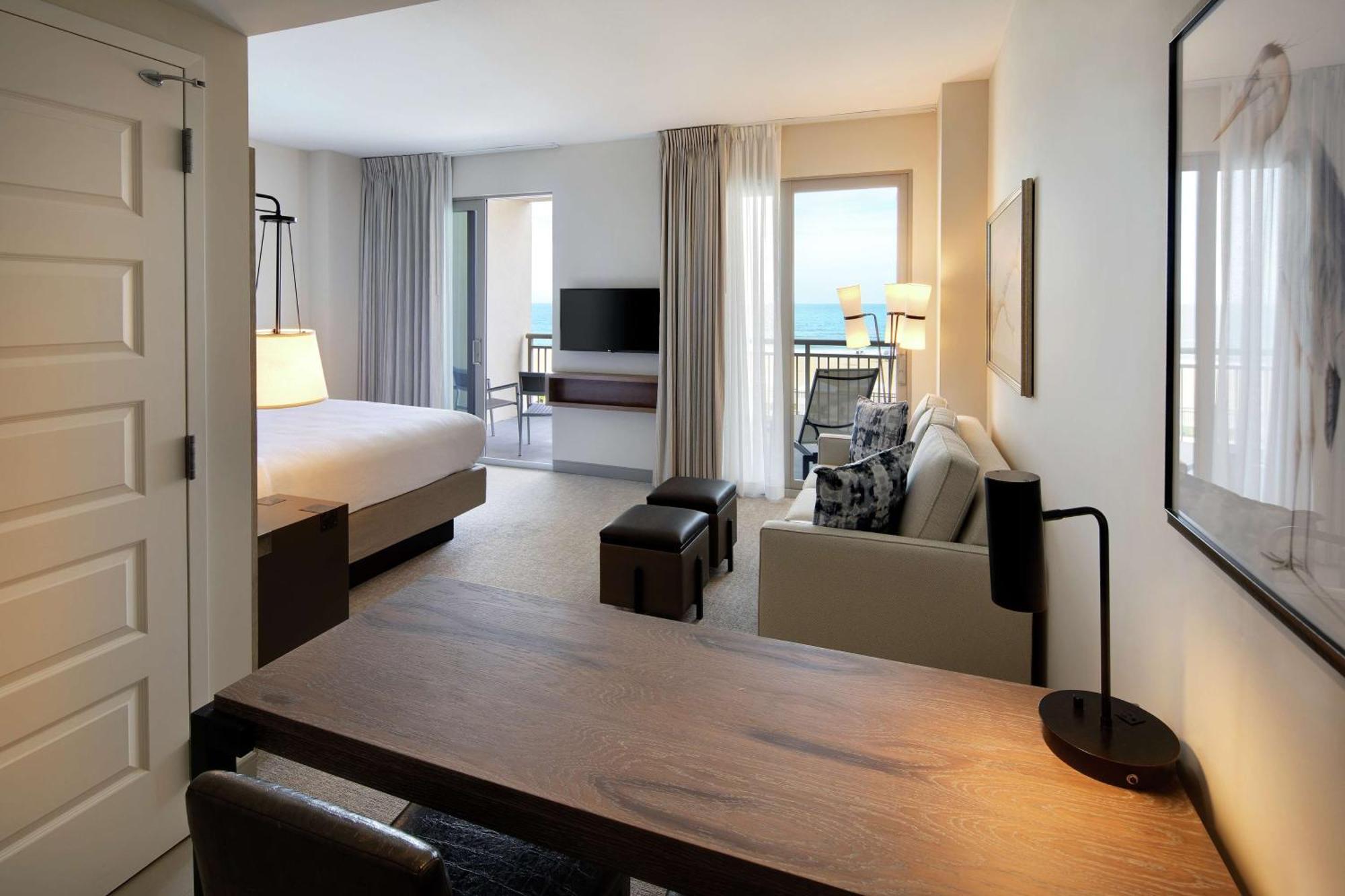 King Studio Suite Balcony Ocean View