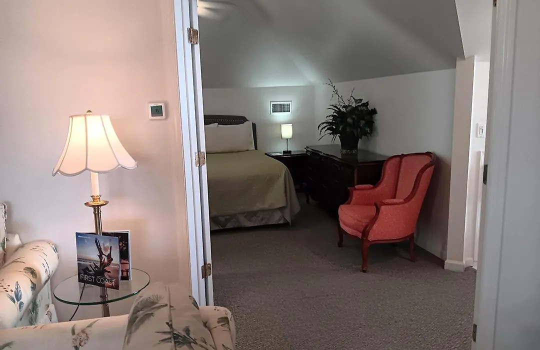 The Cozy Inn-1