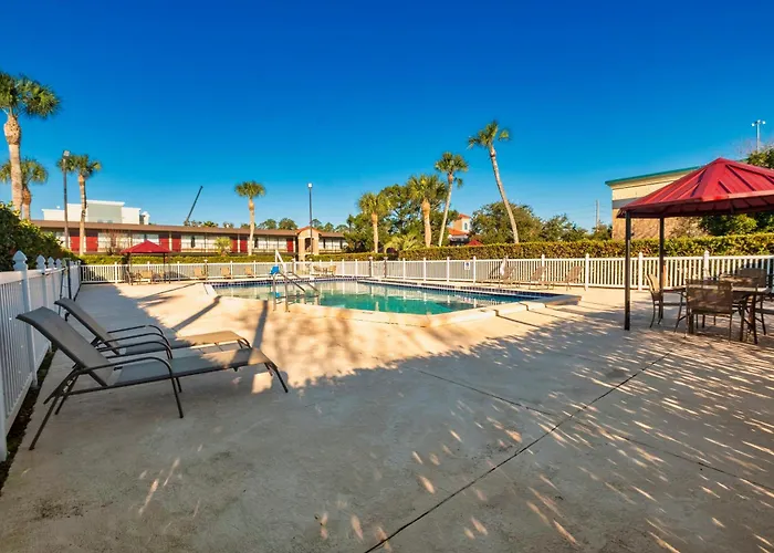 Red Roof Inn Plus+ St. Augustine